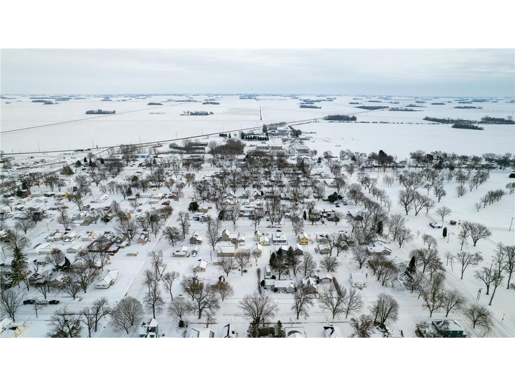 545 2nd Avenue SE Wells MN 56097 6820731 image27