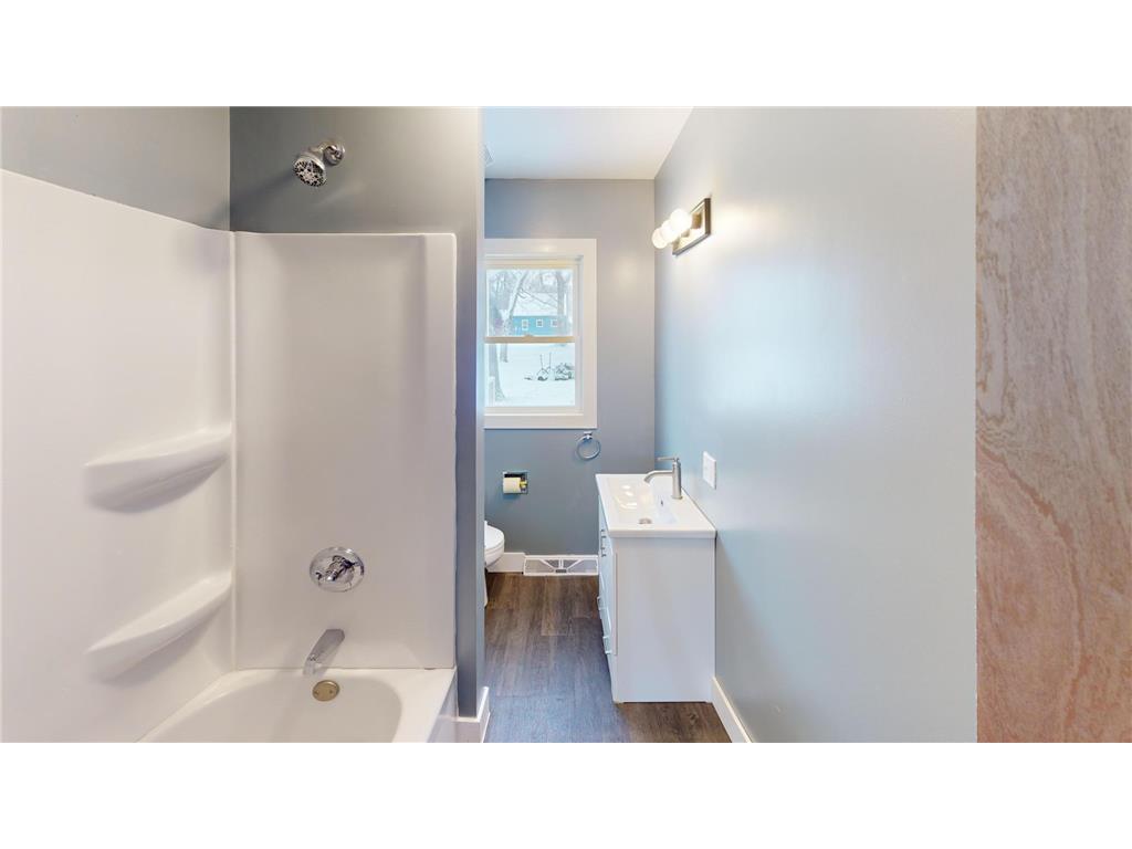 545 2nd Avenue SE Wells MN 56097 6820731 image6