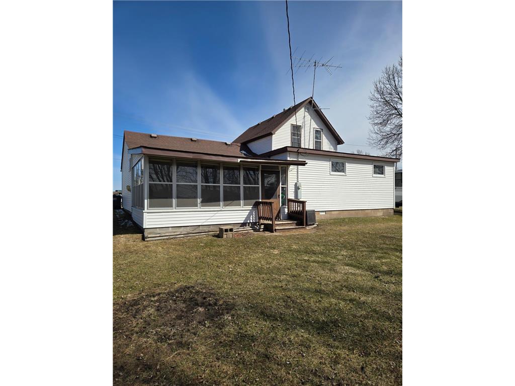 545 2nd Street SE Pine City MN 55063 7050960 image3