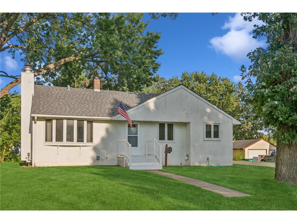 545 4th Avenue NW New Brighton MN 55112 6783348 image1