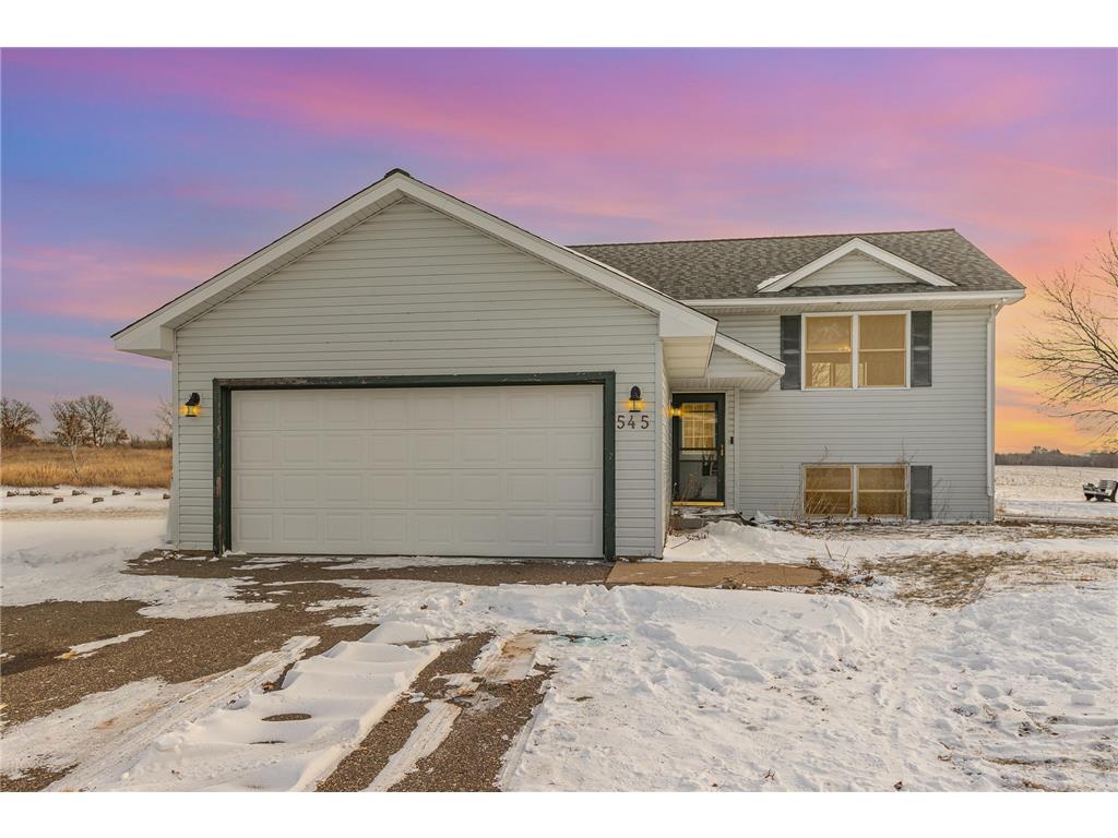 545 5th Avenue Baldwin WI 54002 6477061 image1