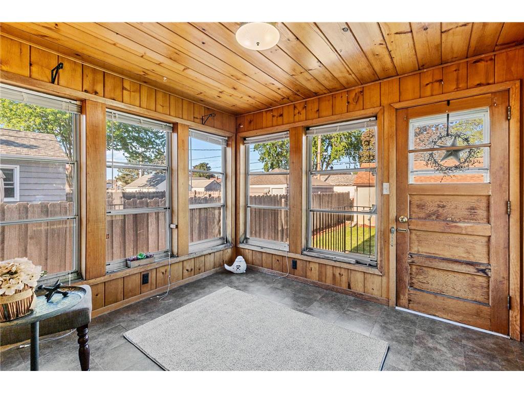 545 6th Avenue S South Saint Paul MN 55075 7003774 image10