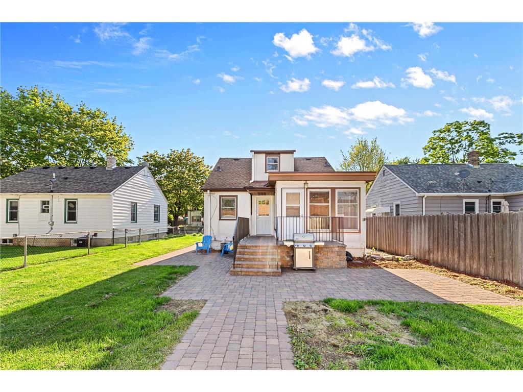 545 6th Avenue S South Saint Paul MN 55075 7003774 image3