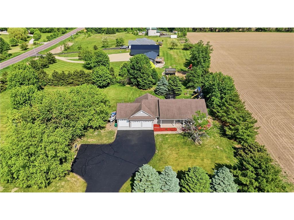 545 Kreuziger Road Kinnickinnic Twp WI 54023 7078811 image1
