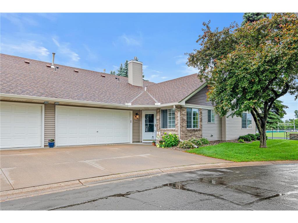 545 Lovell Avenue Roseville MN 55113 7092615 image1