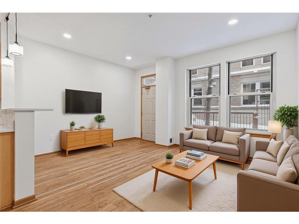 545 N 1st Street #123 Minneapolis MN 55401 6825896 image1