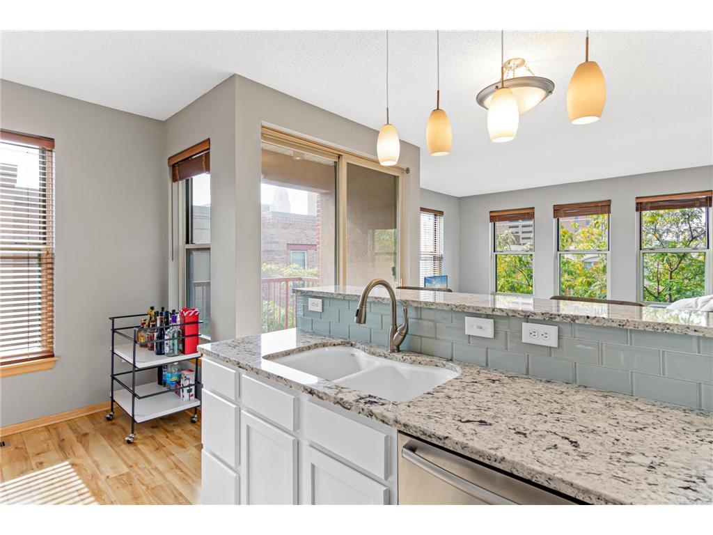 545 N 1st Street #404 Minneapolis MN 55401 7016150 image4