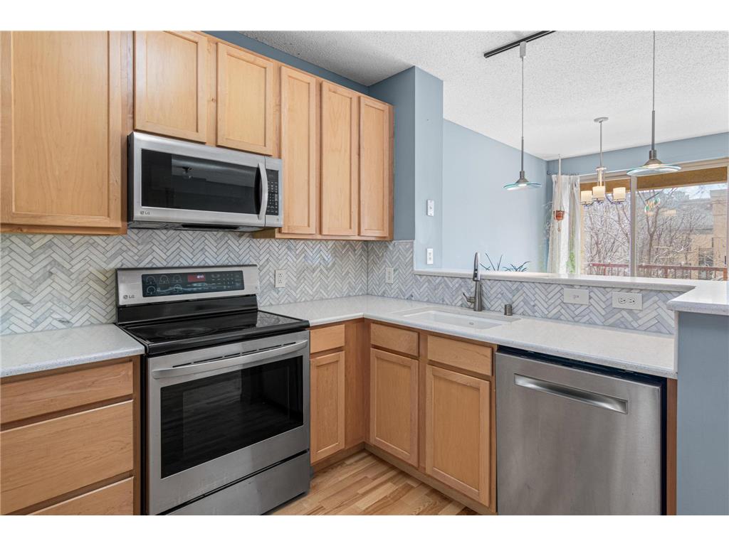 545 N 1st Street #405 Minneapolis MN 55401 7041657 image8