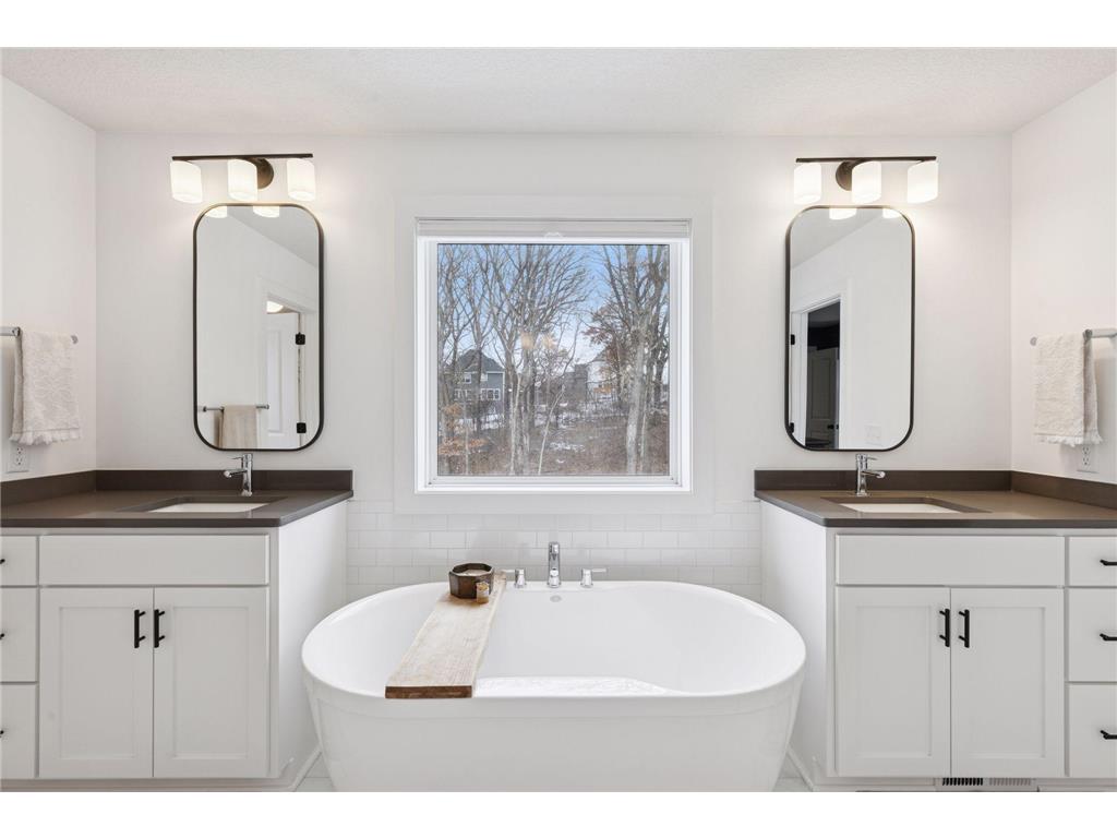 5450 Rolling Hills Parkway Victoria MN 55318 7018644 image39