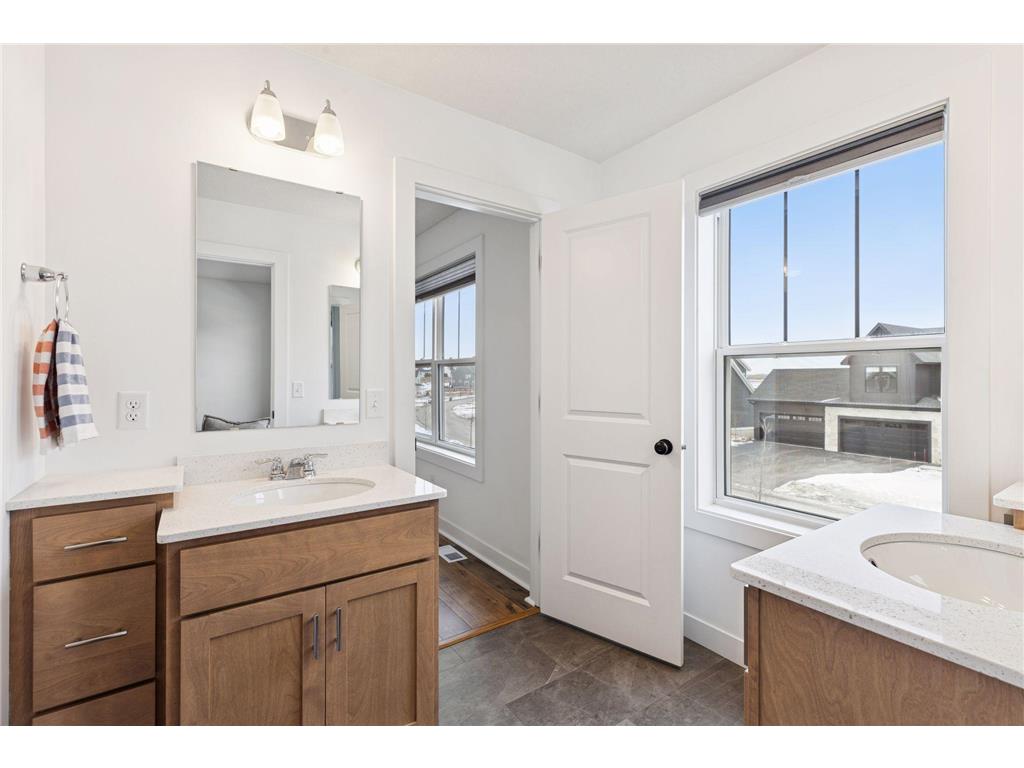 5450 Rolling Hills Parkway Victoria MN 55318 7018644 image53