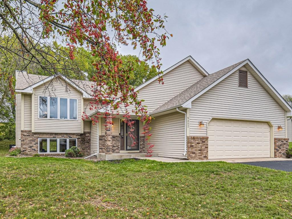 5452 Golfview Avenue N Oakdale MN 55128 6440142 image1
