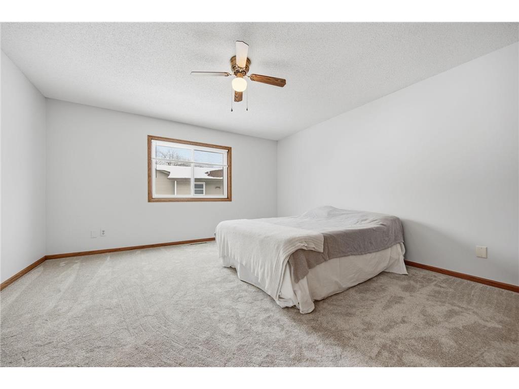 5452 Helena Road N Oakdale MN 55128 6803106 image11