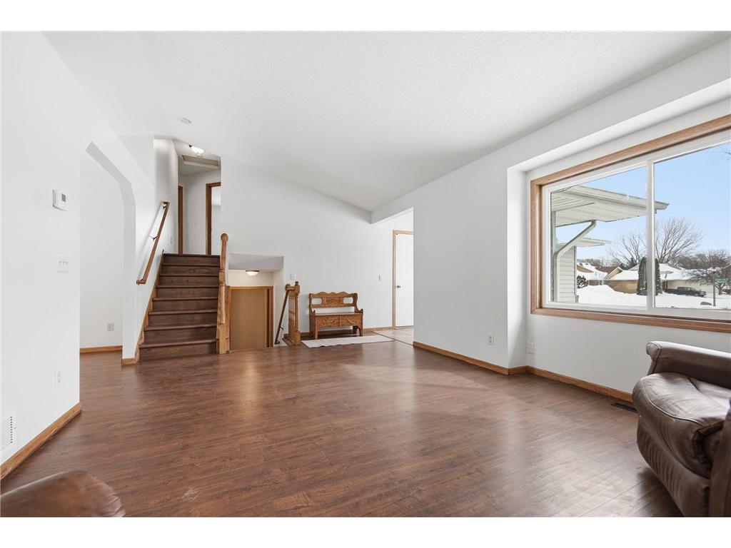 5452 Helena Road N Oakdale MN 55128 6803106 image2