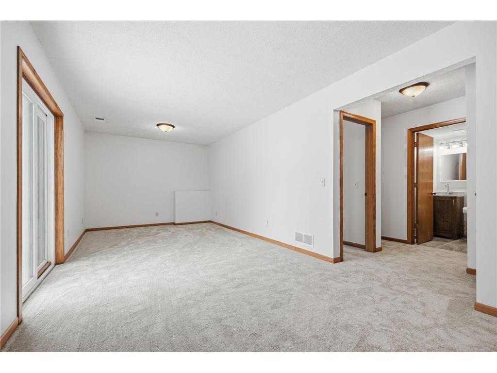 5452 Helena Road N Oakdale MN 55128 6803106 image20