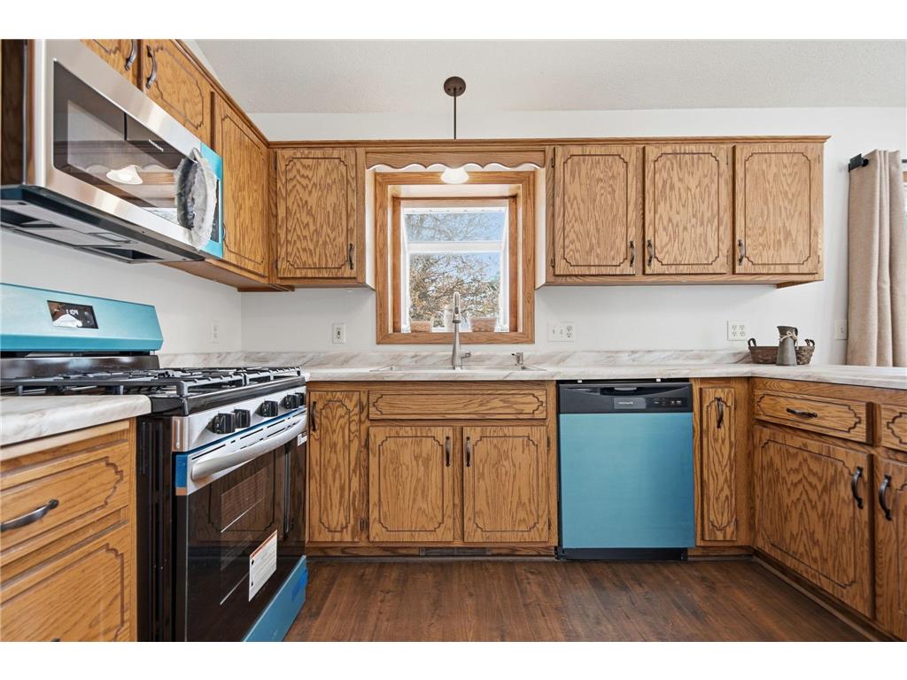 5452 Helena Road N Oakdale MN 55128 6803106 image8