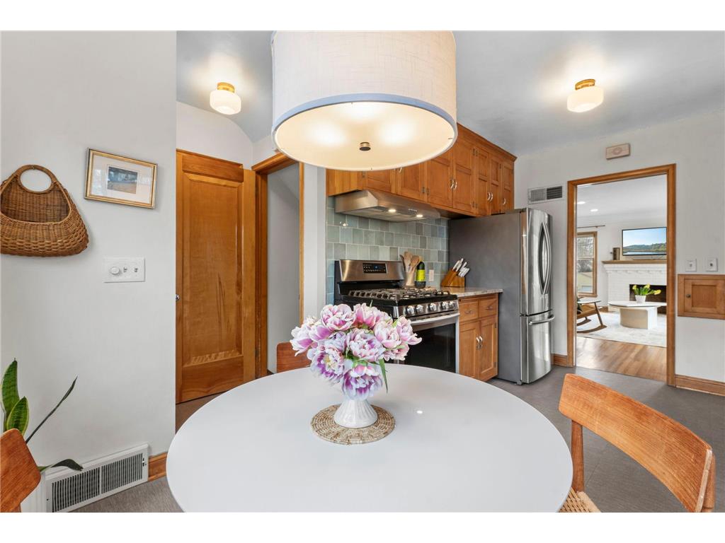 5455 Shoreview Avenue Minneapolis MN 55417 7025579 image10