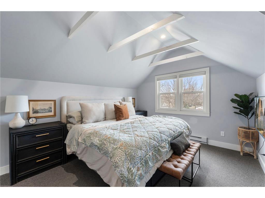 5455 Shoreview Avenue Minneapolis MN 55417 7025579 image11