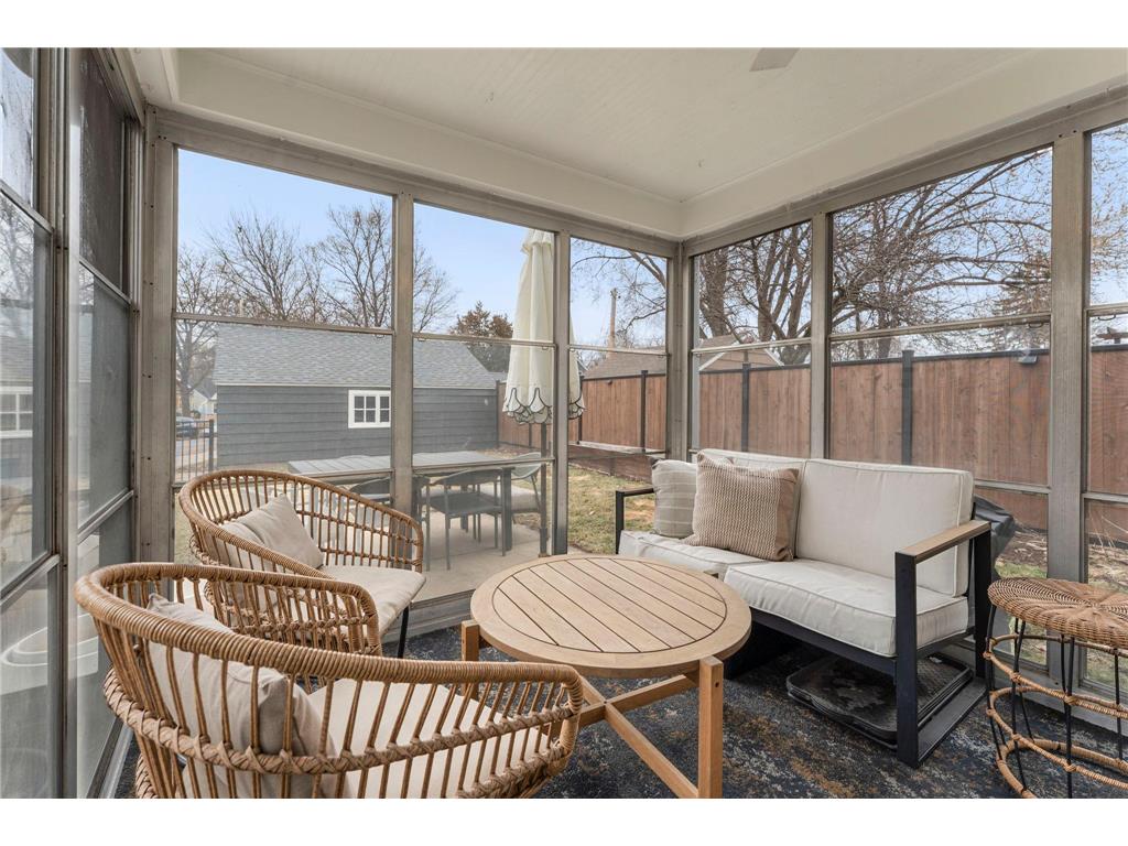 5455 Shoreview Avenue Minneapolis MN 55417 7025579 image24