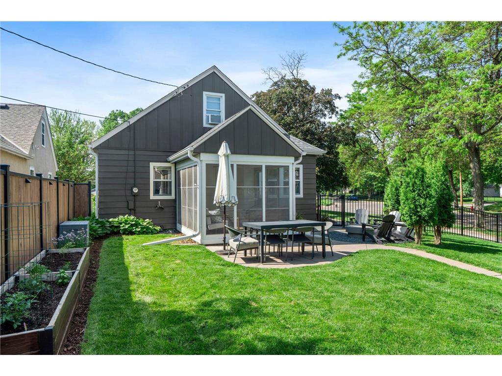 5455 Shoreview Avenue Minneapolis MN 55417 7025579 image39