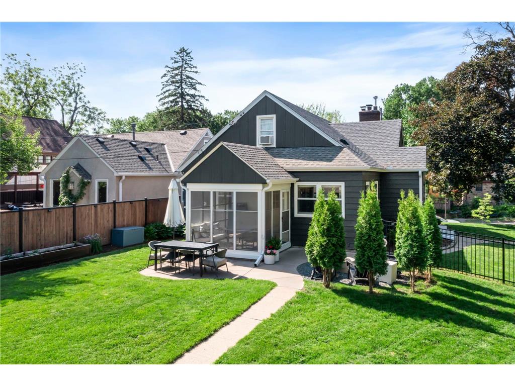 5455 Shoreview Avenue Minneapolis MN 55417 7025579 image48
