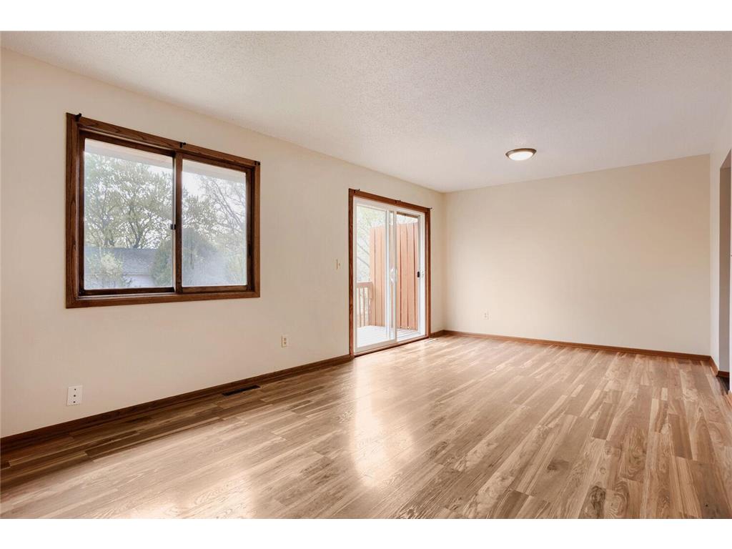 5457 4th Street NE Fridley MN 55421 7069660 image6