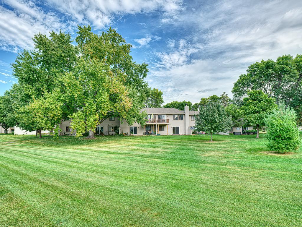 546 Clover Leaf Parkway NE Blaine MN 55434 6619009 image1