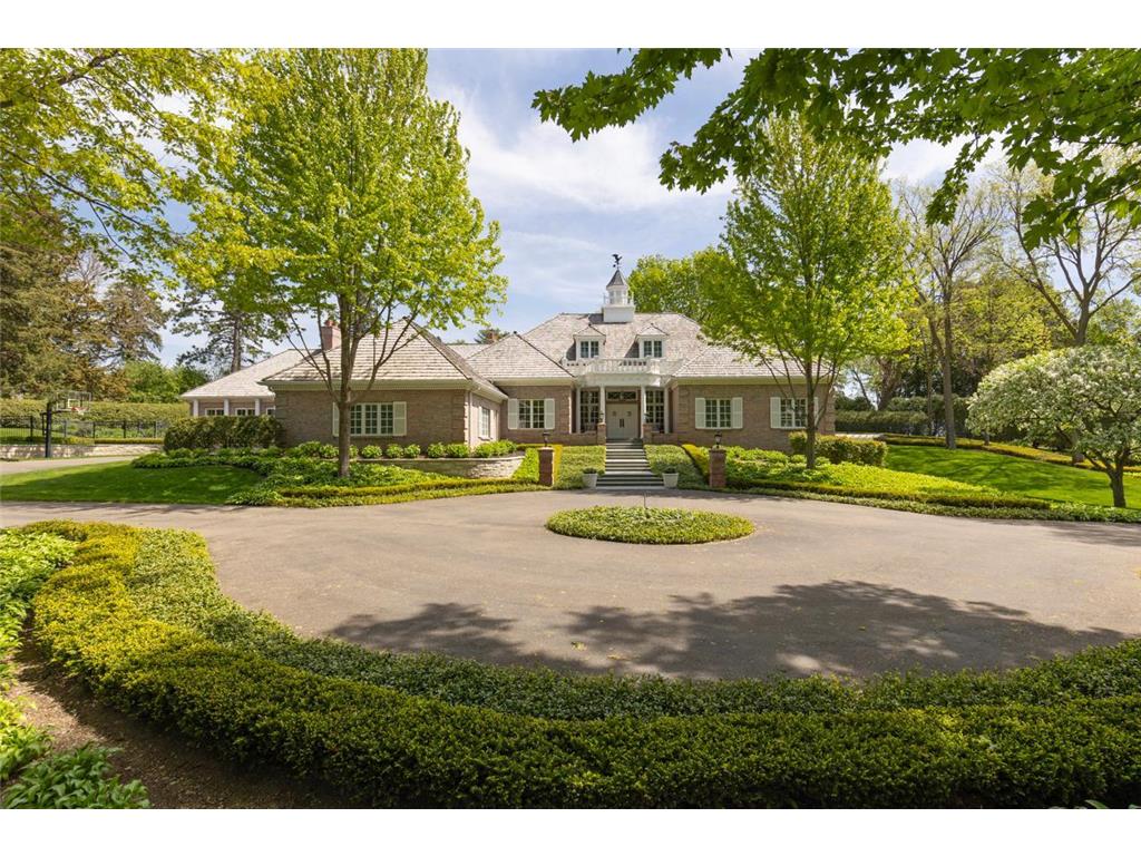 546 Harrington Road Wayzata MN 55391 - Lake Minnetonka 7052612 image1