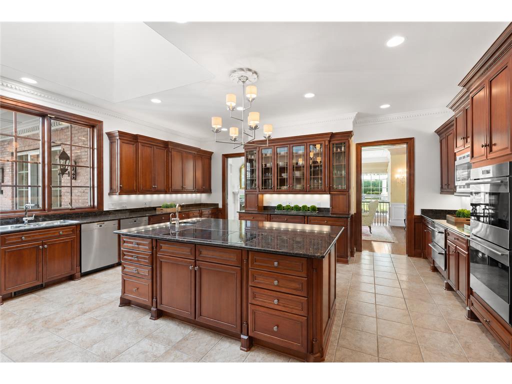 546 Harrington Road Wayzata MN 55391 - Lake Minnetonka 7052612 image10