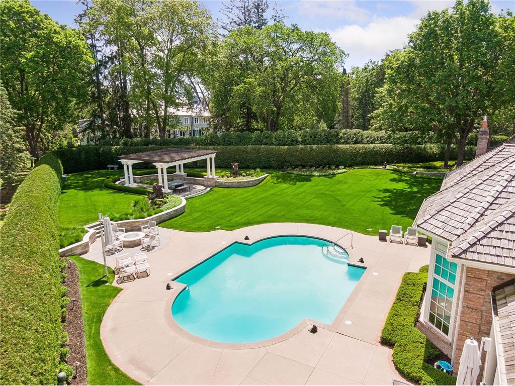 546 Harrington Road Wayzata MN 55391 - Lake Minnetonka 7052612 image2