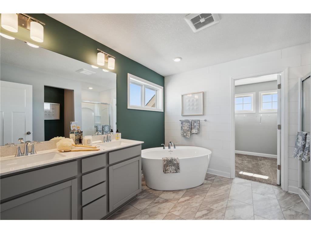 5460 Tallowtree Lane Woodbury MN 55129 7082328 image17