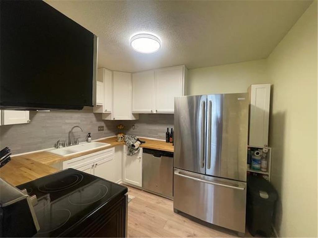 5461 E Brenner Pass Fridley MN 55432 7031669 image3