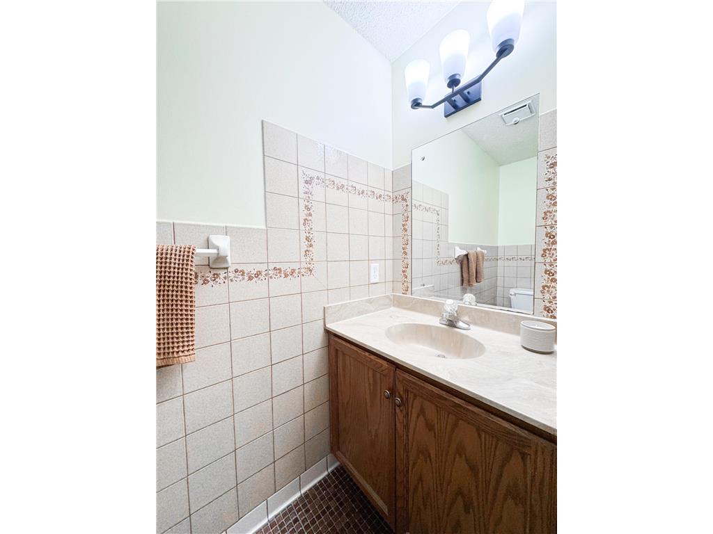 5461 E Brenner Pass Fridley MN 55432 7031669 image8