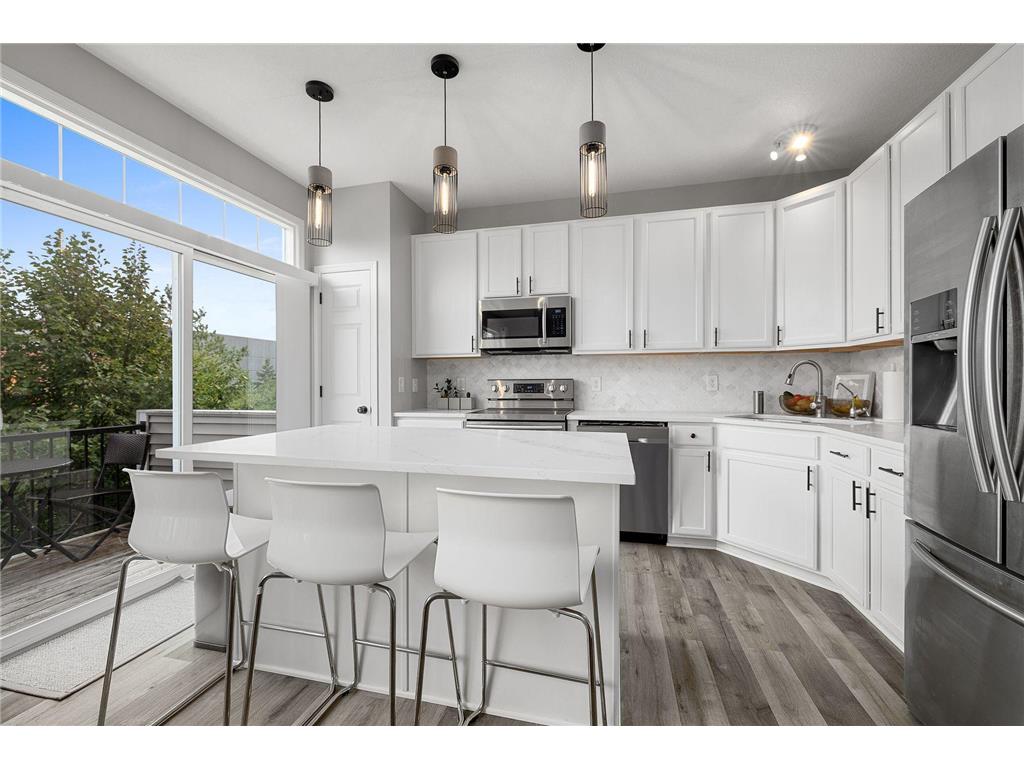 5464 Village Creek Parkway N Brooklyn Park MN 55443 6416013 image1