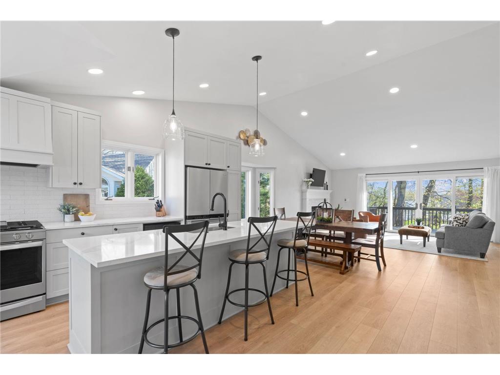 5465 Gideons Lane Shorewood MN 55331 7053970 image2