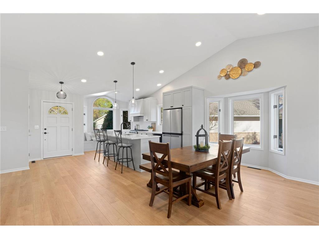 5465 Gideons Lane Shorewood MN 55331 7053970 image3