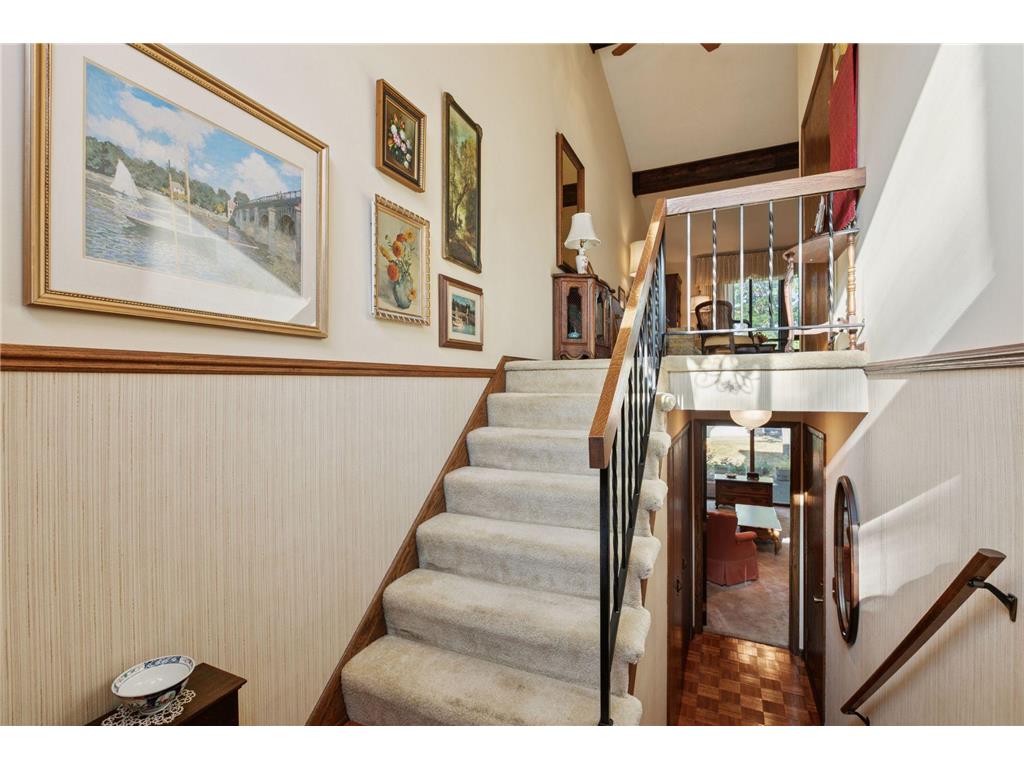 5469 Hyland Courts Drive Bloomington MN 55437 6801315 image5