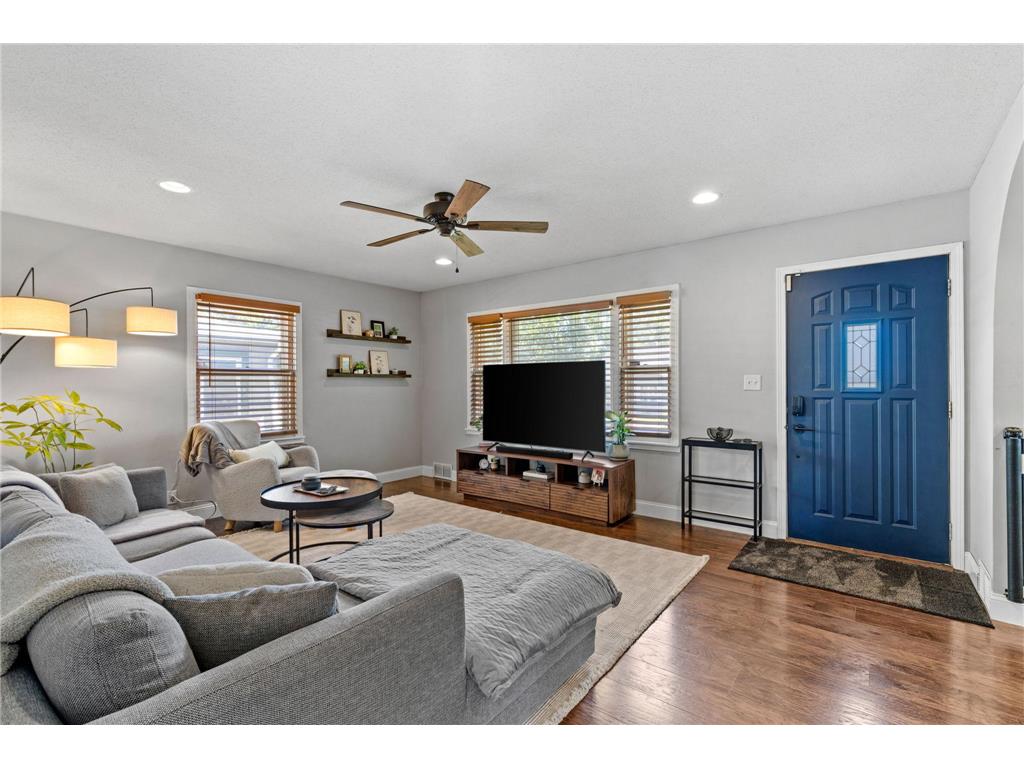 547 11th Avenue N South Saint Paul MN 55075 7087351 image3