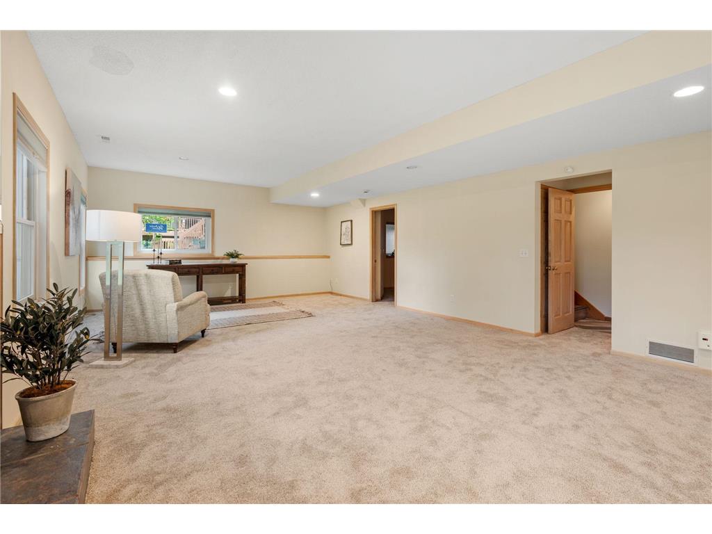 547 Abbey Way Mendota Heights MN 55120 7098190 image47