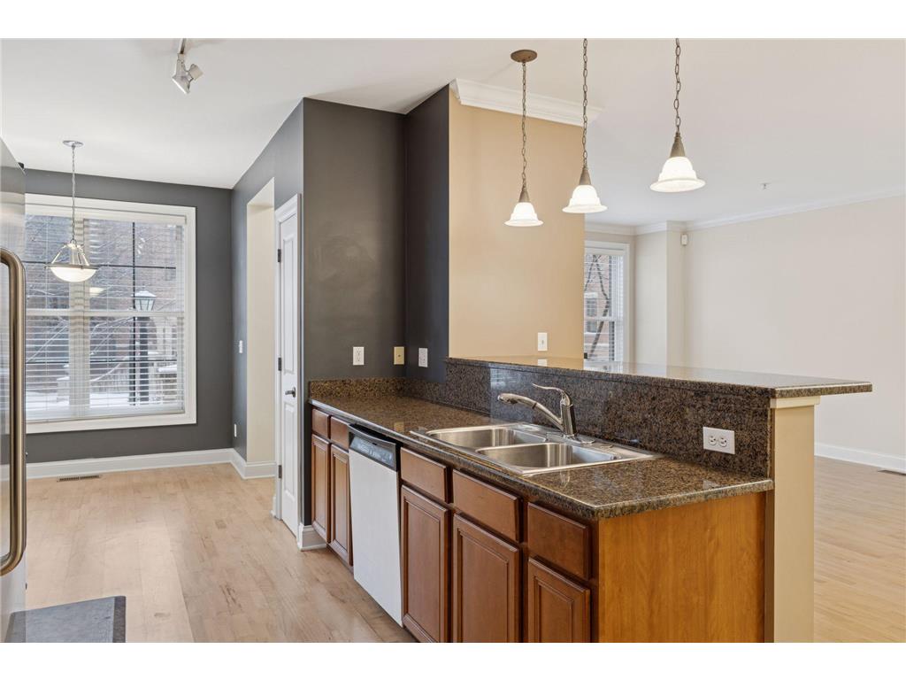 547 S 10th Street Minneapolis MN 55404 7016305 image14