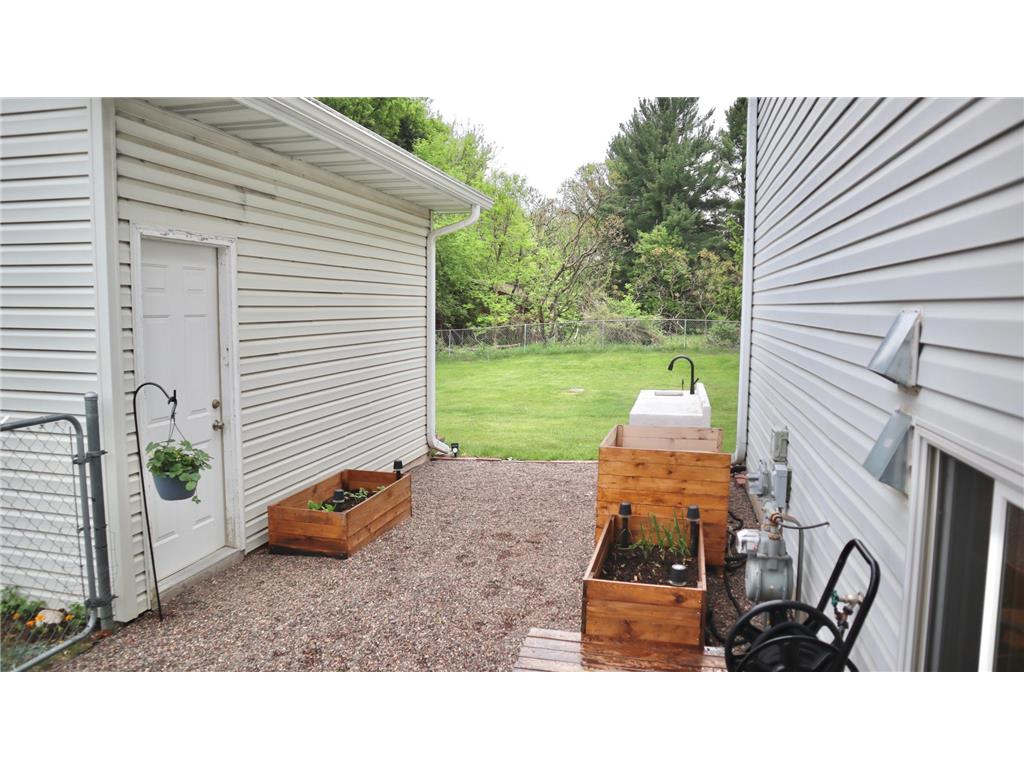 5475 273rd Street Wyoming MN 55092 7081086 image7
