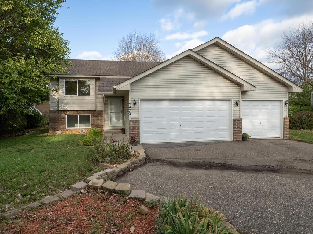 5475 Bunker Lake Boulevard NW, Ramsey, MN, 55303 MLS 6445543 Edina