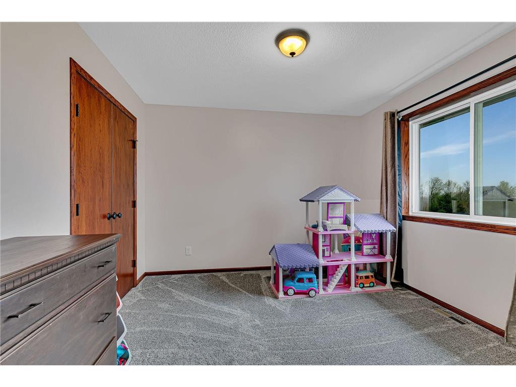 548 11th Avenue NE Melrose MN 56352 7057546 image17