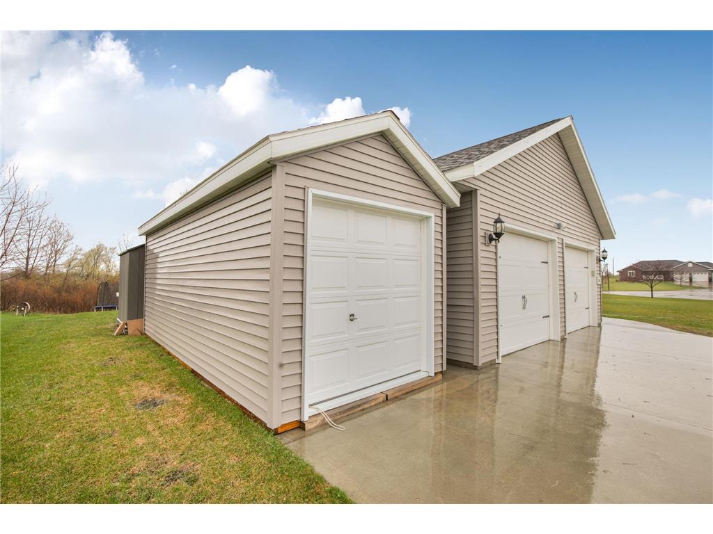548 11th Avenue NE Melrose MN 56352 7057546 image28