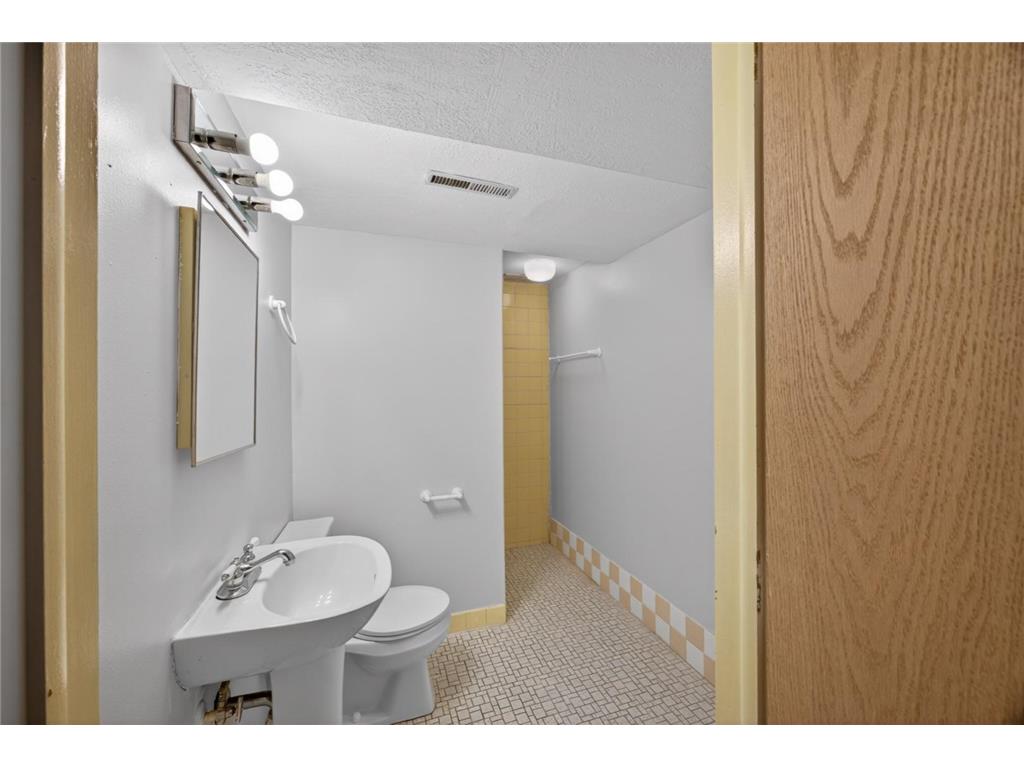 548 22nd Street NE Rochester MN 55906 7079401 image19