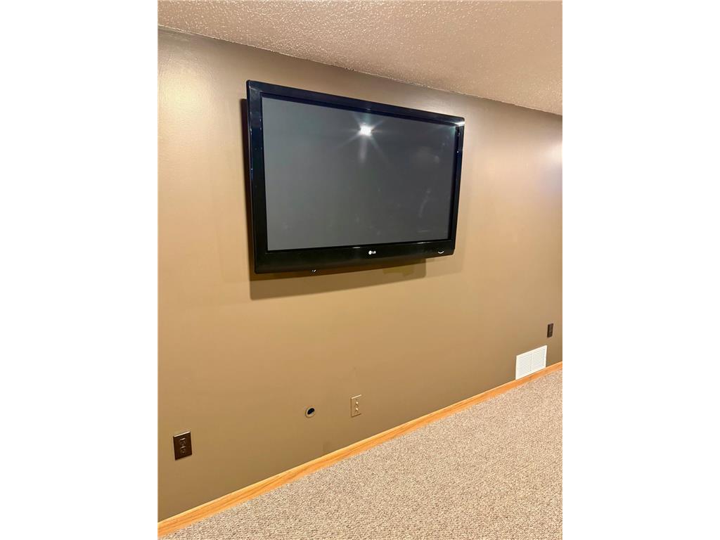 548 Doris Avenue Shoreview MN 55126 6824944 image26