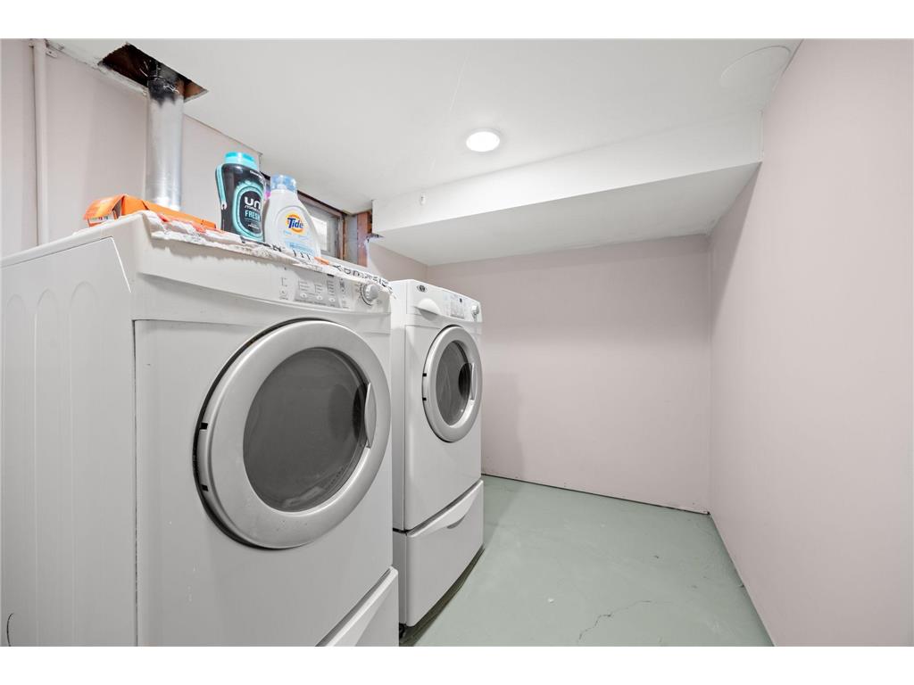 548 Doris Avenue Shoreview MN 55126 6824944 image28