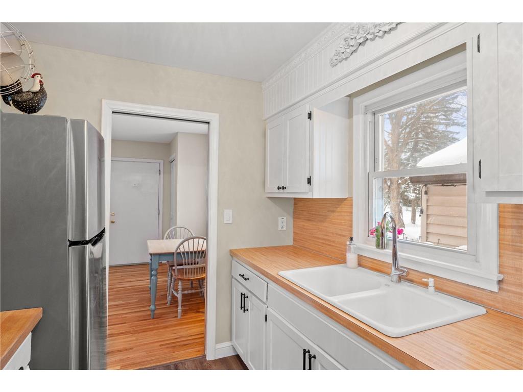 548 Doris Avenue Shoreview MN 55126 6824944 image7