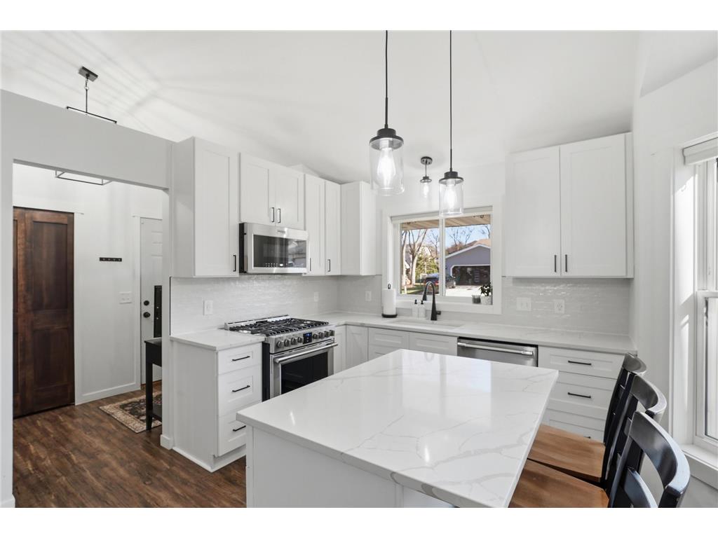 5480 W 131st Street Savage MN 55378 7043677 image1