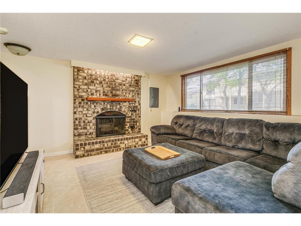 5481 Hyland Courts Drive Bloomington MN 55437 6796286 image17