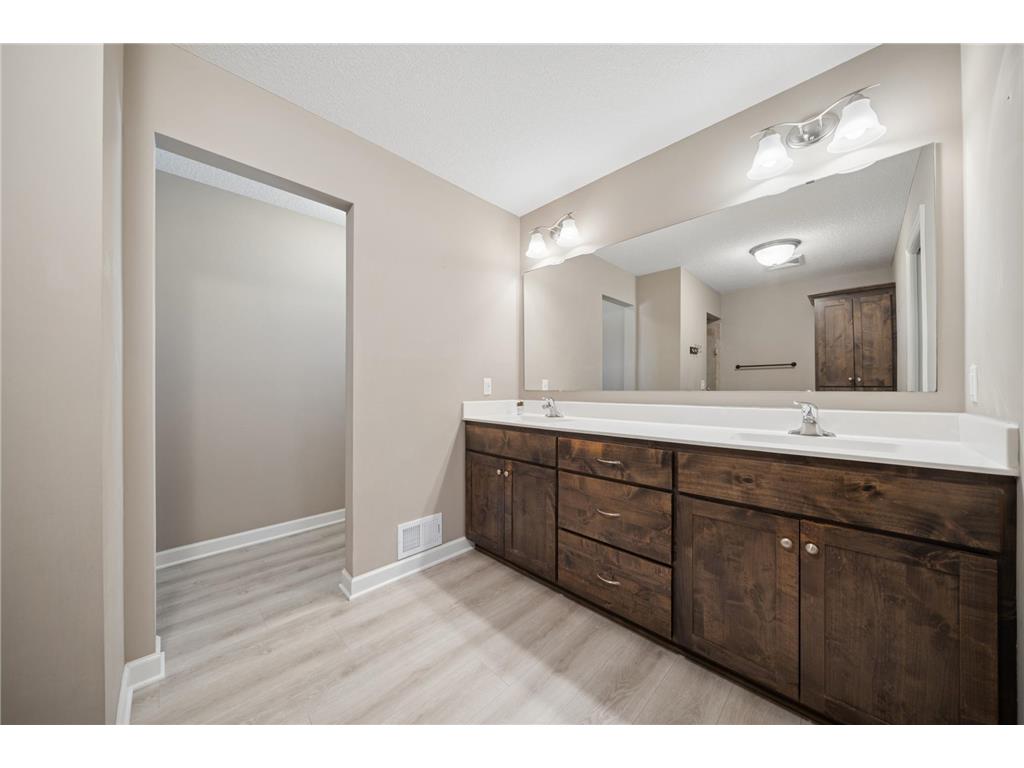 5484 Snell Court SE Prior Lake MN 55372 7013398 image17
